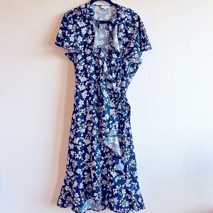 Time and Tru Blue Floral Wrap Dress